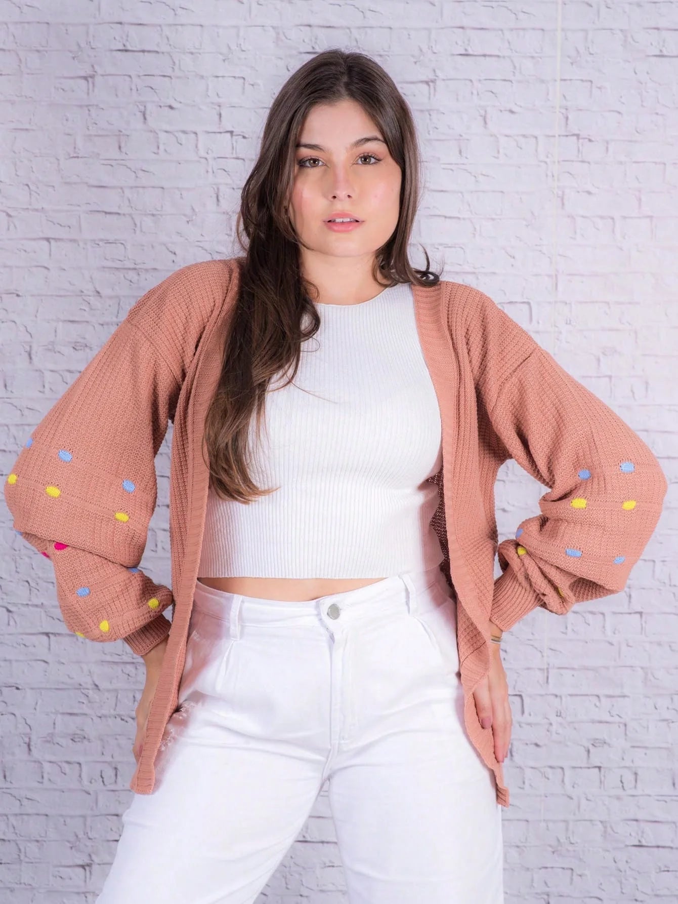 Damenmantel mit Ärmeldetails: Stil und Komfort für jede Jahreszeit