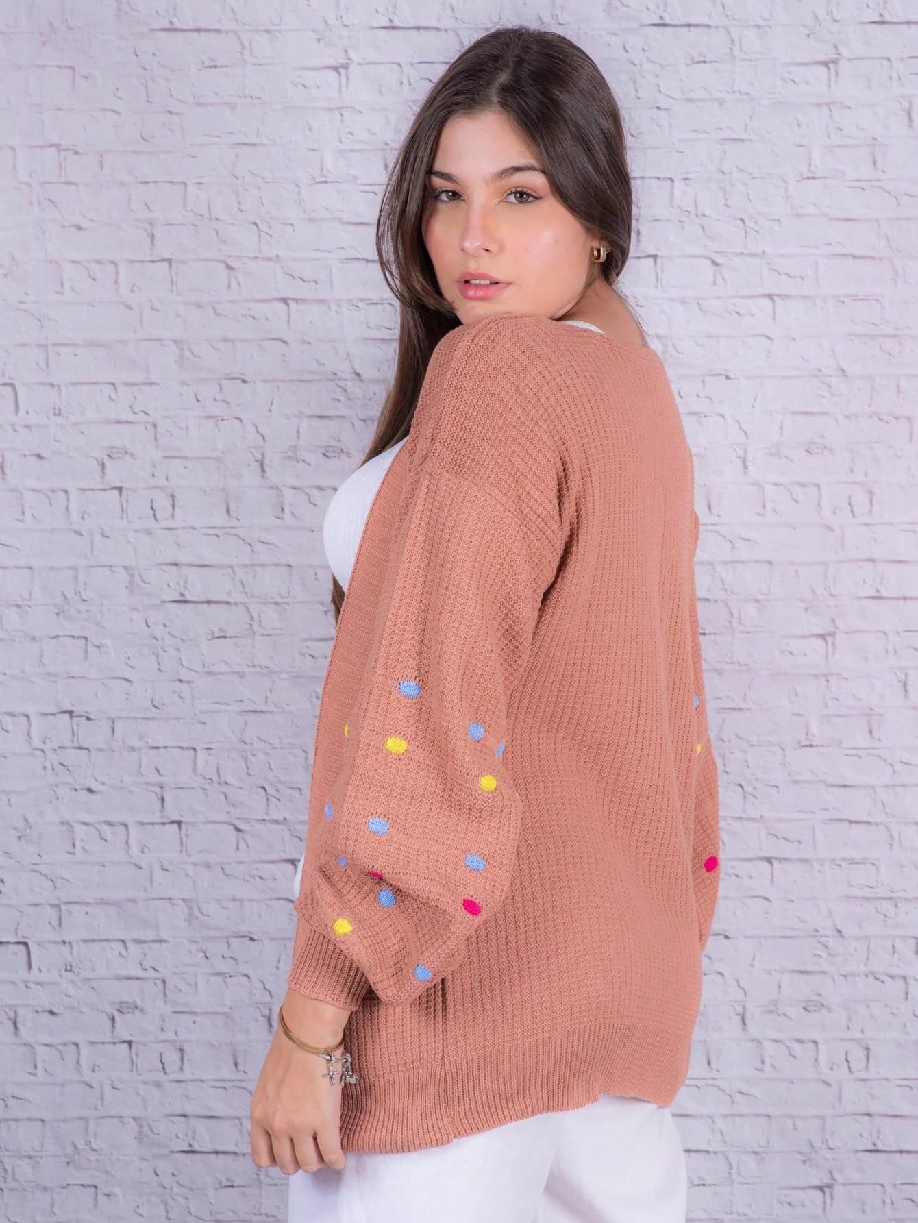 Damenmantel mit Ärmeldetails: Stil und Komfort für jede Jahreszeit