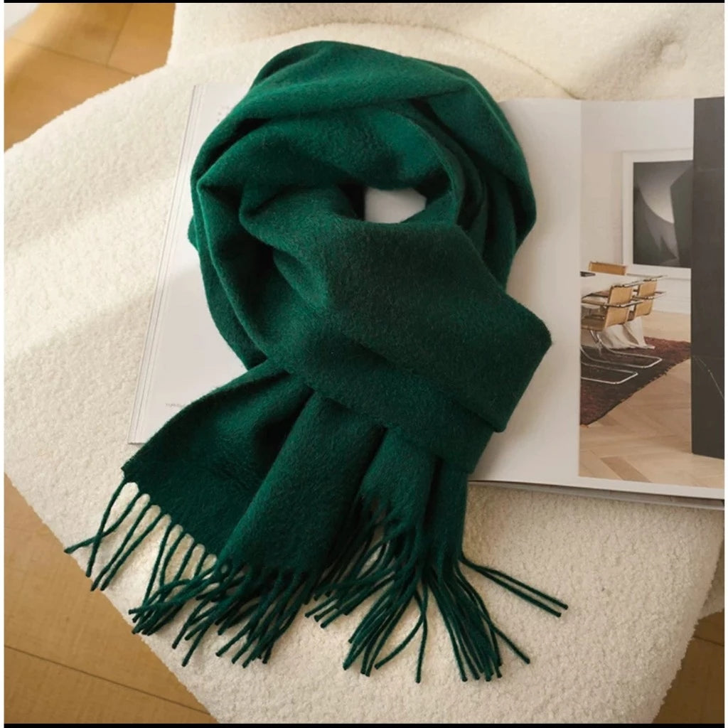 Polyesterschal mit Fransen, 230 g