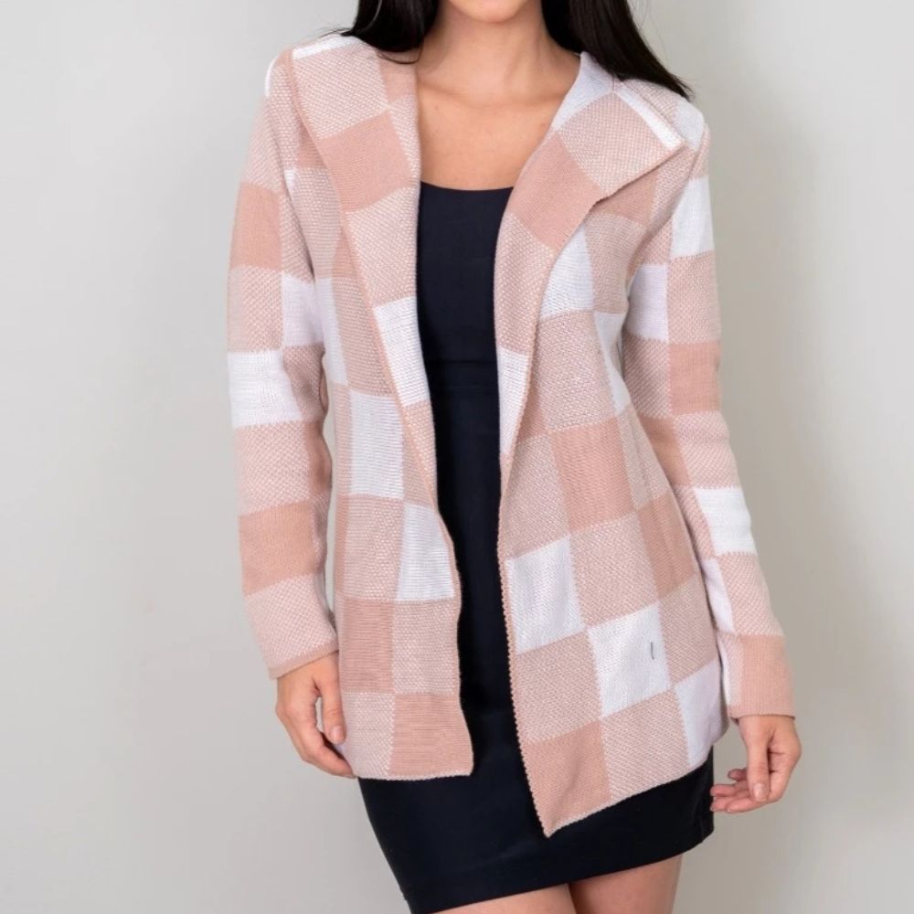 Damen-Winterstrickmantel mit Karomuster und langen Ärmeln