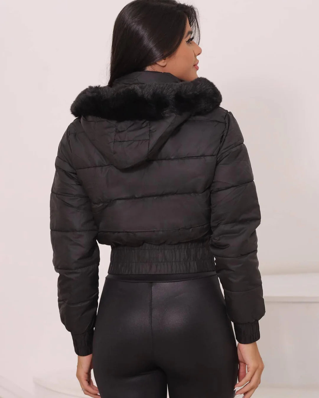Kurze, wasserdichte Damen-Fleecejacke mit abnehmbarer Kapuze