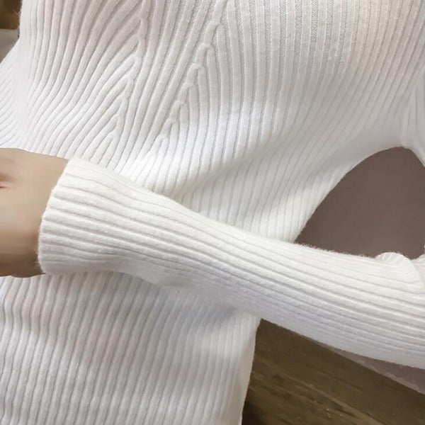 Damen-Rippstrickpullover in schmaler Passform mit hohem Kragen